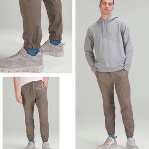 Lululemon ABC Tech Jogger Woven Wool Blend Joggers Rover EUC taupe Khaki EUC S